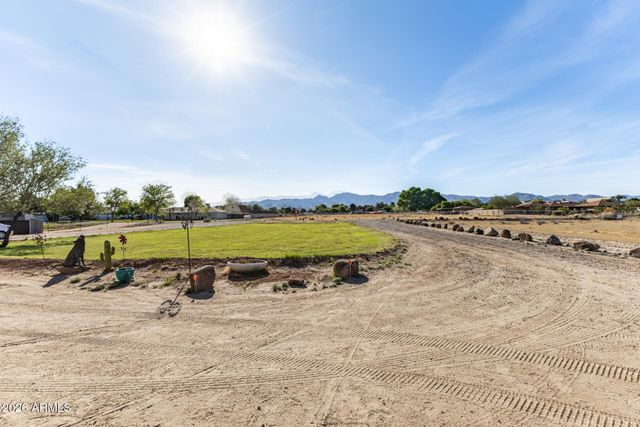 7327 N 181ST Avenue, Waddell, AZ 85355