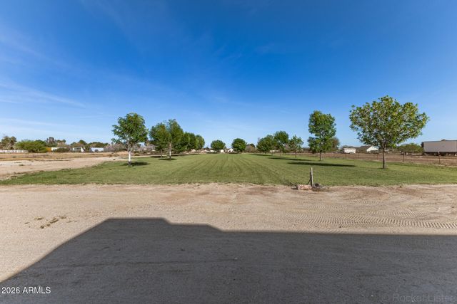 7327 N 181ST Avenue, Waddell, AZ 85355