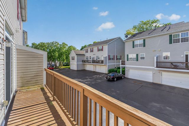 2325 Graystone Drive, Joliet, IL 60431