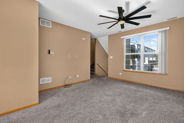 2325 Graystone Drive, Joliet, IL 60431