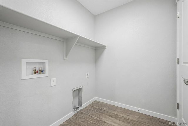 9729 Albion Lane, Denver, CO 80229