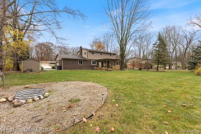1291 Gettysburg, Rochester Hills, MI 48306