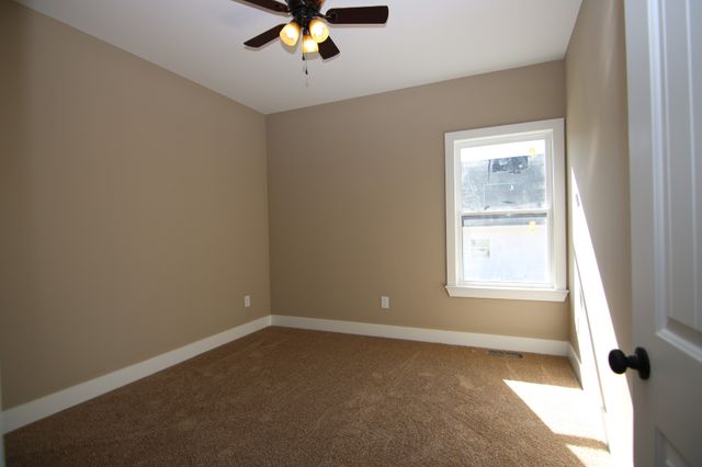 101 N Statesville Ave, Watertown, TN 37184