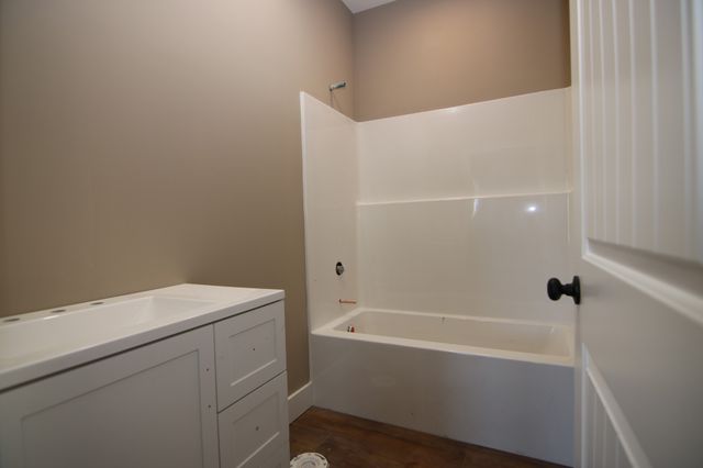 101 N Statesville Ave, Watertown, TN 37184