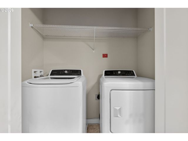 16441 Nw CHADWICK Way 303, Portland, OR 97229