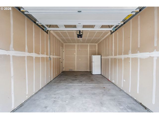 16441 Nw CHADWICK Way 303, Portland, OR 97229