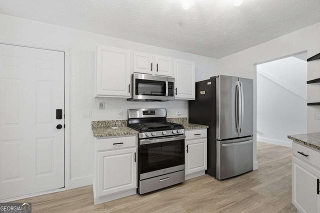 522 Carrington Court, Canton, GA 30115