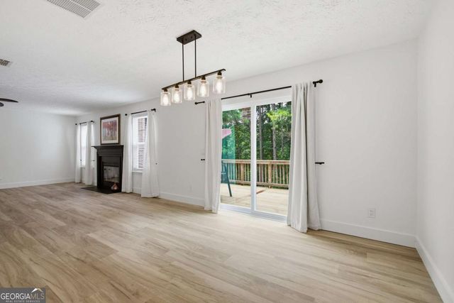 522 Carrington Court, Canton, GA 30115