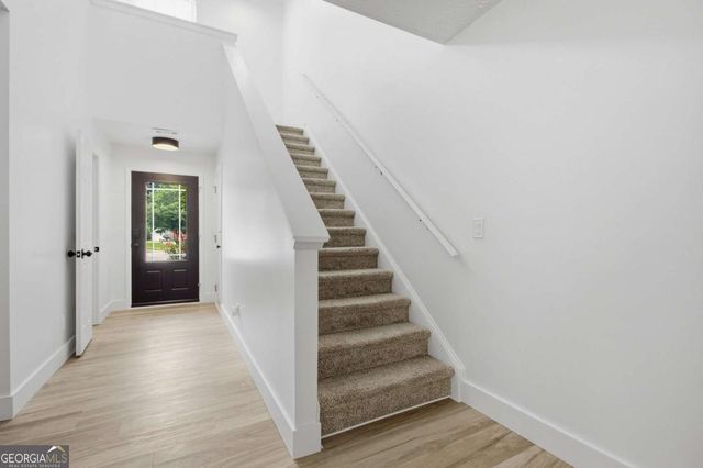 522 Carrington Court, Canton, GA 30115