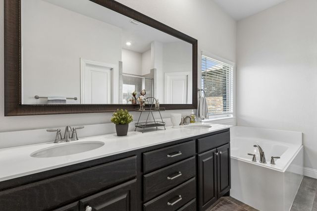 1333 Benavites Drive, Little Elm, TX 75068