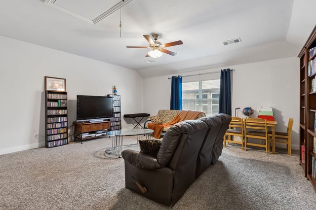 1333 Benavites Drive, Little Elm, TX 75068
