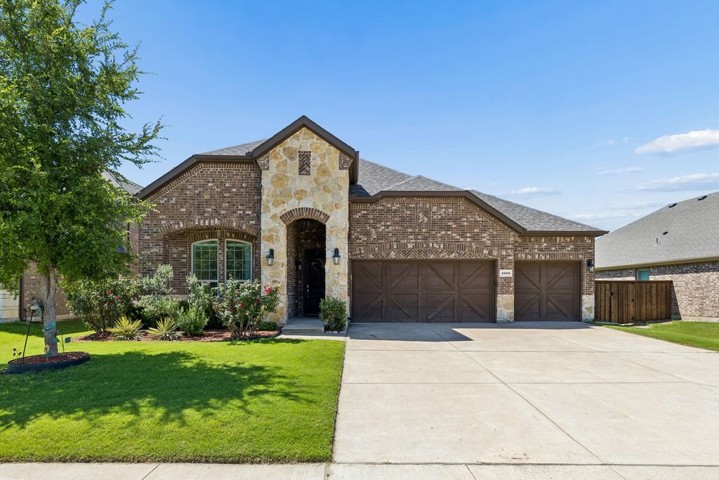 1333 Benavites Drive, Little Elm, TX 75068