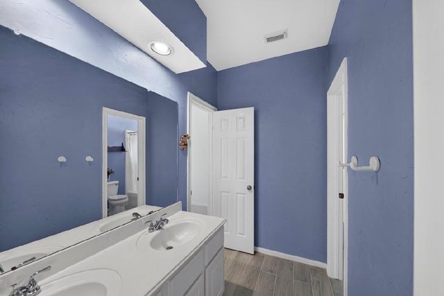 4311 Greystone Way, Sugar Land, TX 77479