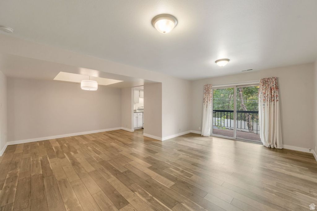 5572 S MARSHWOOD LN #E, Murray, UT 84107 — photo 5