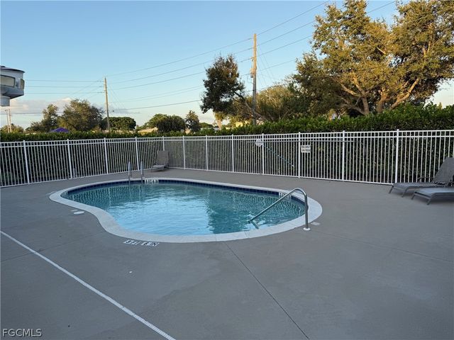 5280 Glenlivet RD, Fort Myers, FL 33907