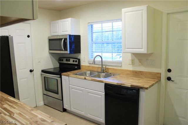 5280 Glenlivet RD, Fort Myers, FL 33907