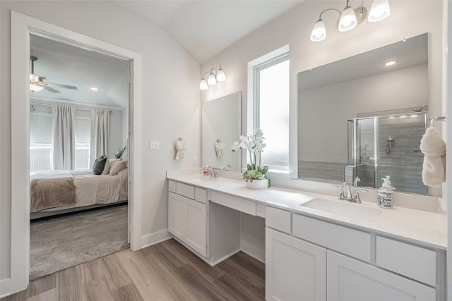 918 Hawthorn Lane, Mansfield, TX 76063