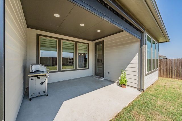 918 Hawthorn Lane, Mansfield, TX 76063