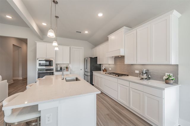 918 Hawthorn Lane, Mansfield, TX 76063