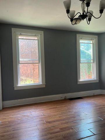 728 W 9th Street, Covington, KY 41011