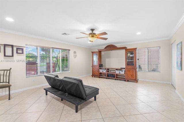 4628 SW 129th Ave, Miramar, FL 33027