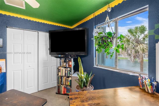 4628 SW 129th Ave, Miramar, FL 33027