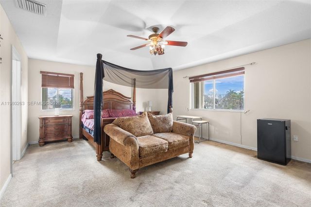 4628 SW 129th Ave, Miramar, FL 33027