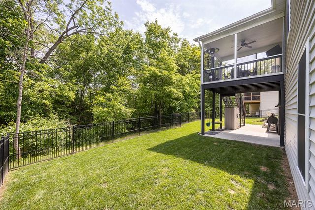 1522 Sagaponak Lane, Troy, IL 62294