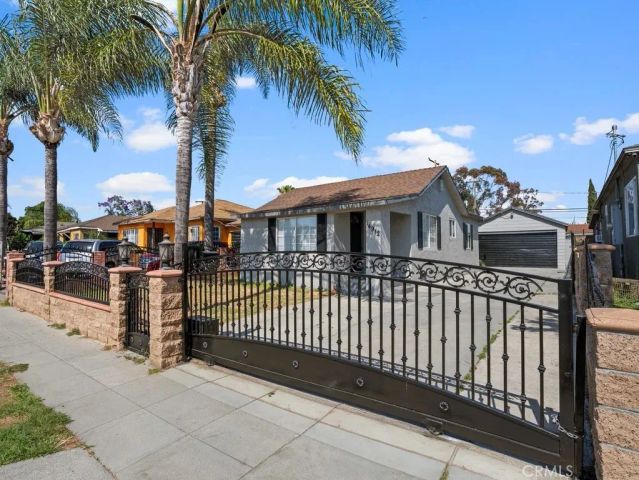 14912 S Gibson, Compton, CA 90221