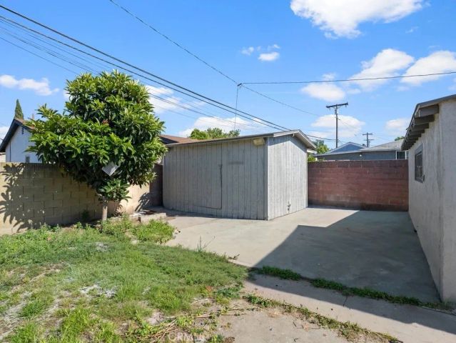 14912 S Gibson, Compton, CA 90221