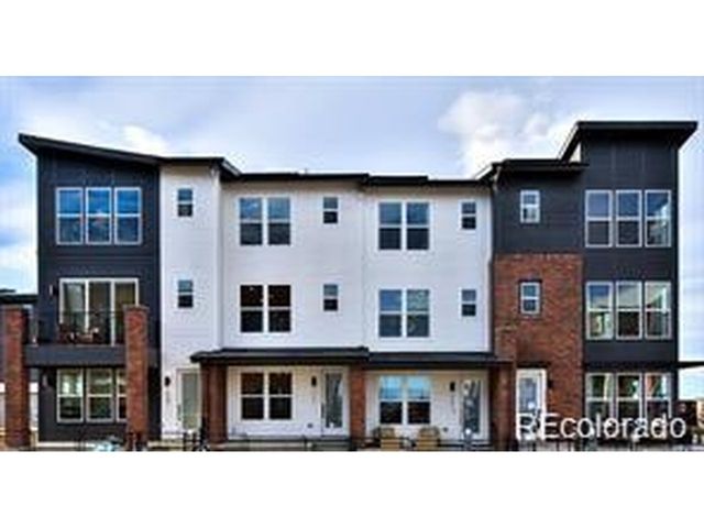 3261 W. Frances Walsh Place, Denver, CO 80236