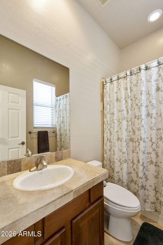 1228 E LUPINE Avenue, Phoenix, AZ 85020