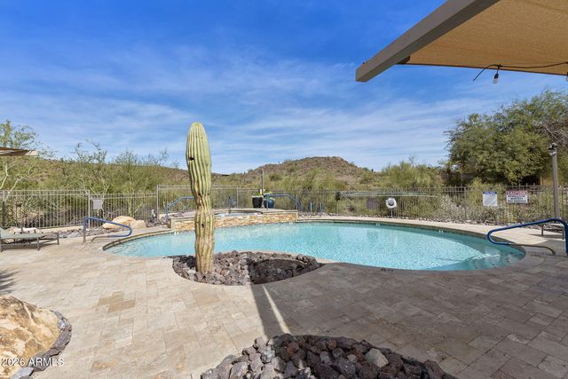 1228 E LUPINE Avenue, Phoenix, AZ 85020