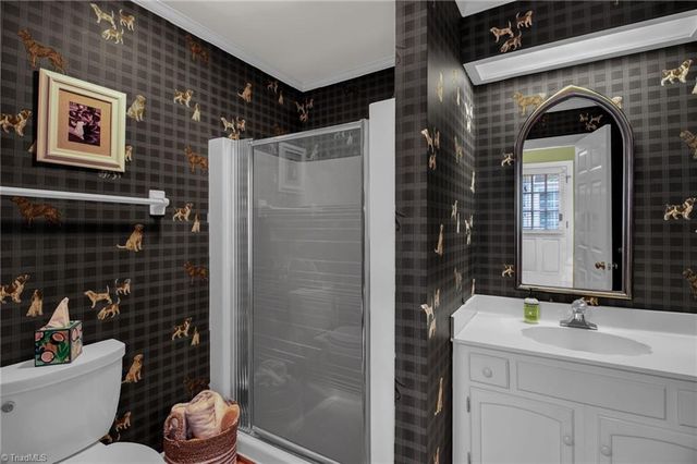 957 Bryansplace Road, Winston-salem, NC 27104