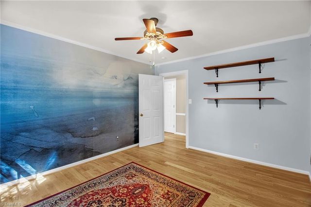 957 Bryansplace Road, Winston-salem, NC 27104