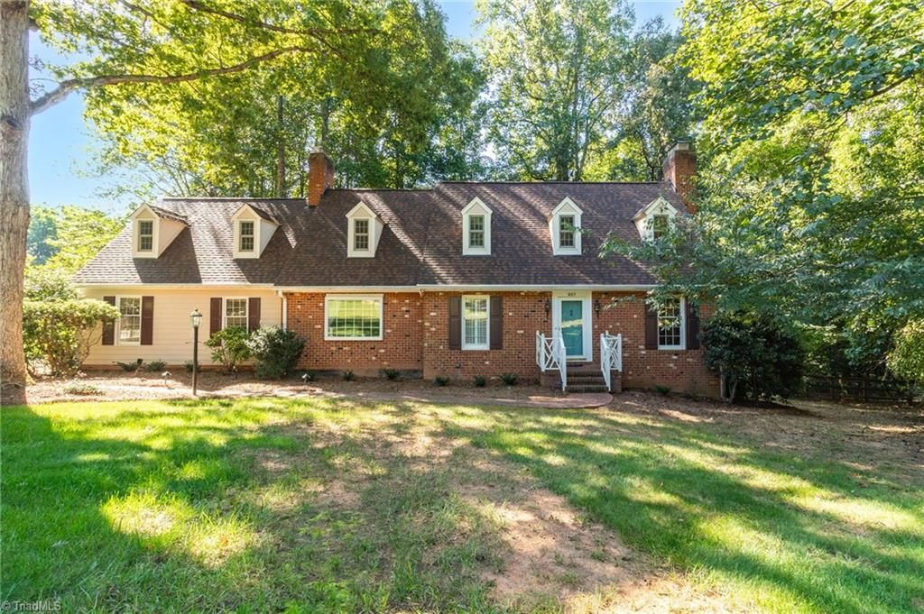 957 Bryansplace Road, Winston-salem, NC 27104