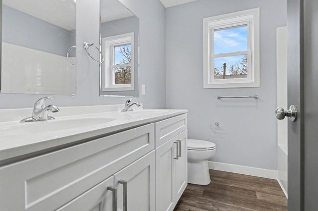 1205 Summit Avenue, Kalamazoo City, MI 49006