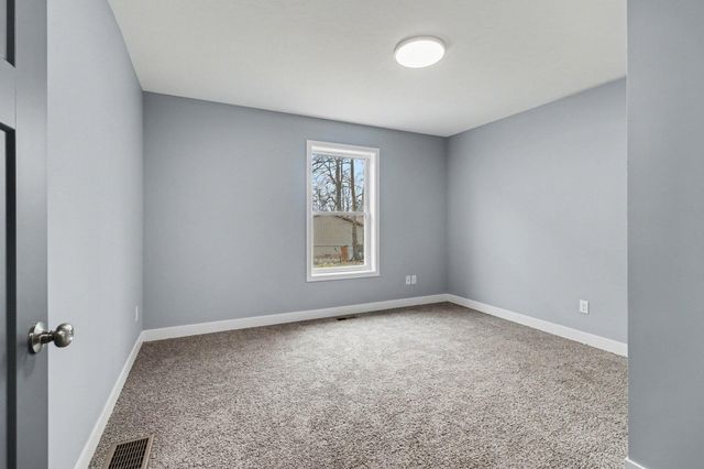 1205 Summit Avenue, Kalamazoo City, MI 49006