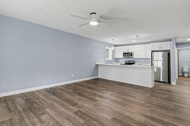 1205 Summit Avenue, Kalamazoo City, MI 49006