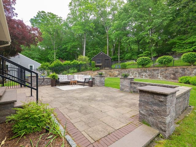 58 Cedar Hill Rd, Ashland, MA 01721