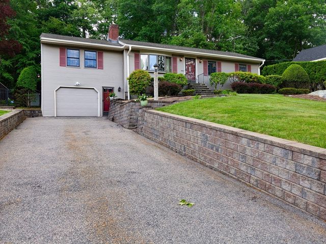 58 Cedar Hill Rd, Ashland, MA 01721
