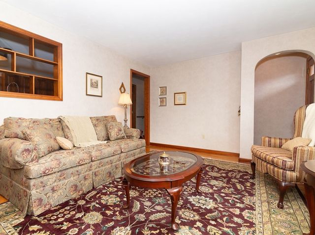 58 Cedar Hill Rd, Ashland, MA 01721