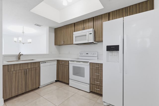 785 SW 148th Avenue 1402, Sunrise, FL 33325