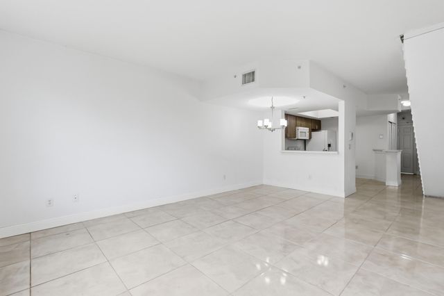 785 SW 148th Avenue 1402, Sunrise, FL 33325