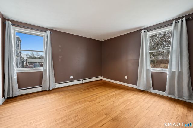 40 Hutchinson Street, New Britain, CT 06053