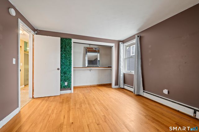 40 Hutchinson Street, New Britain, CT 06053