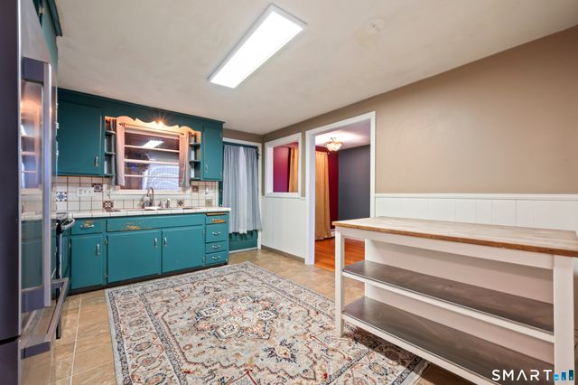 40 Hutchinson Street, New Britain, CT 06053