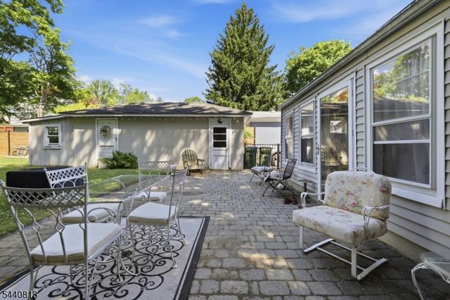 512 Monroe St, Hackettstown Town, NJ 07840