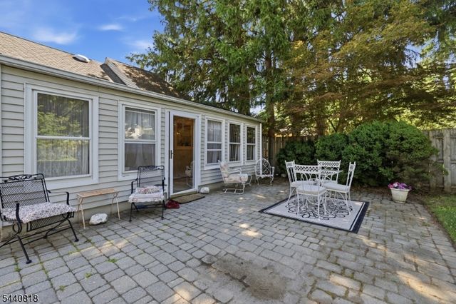 512 Monroe St, Hackettstown Town, NJ 07840