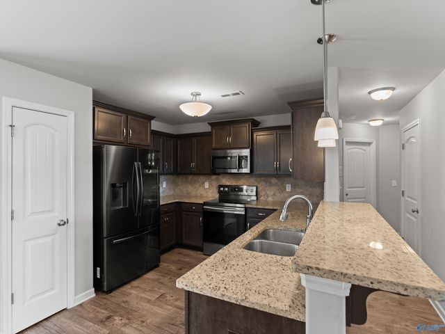 12049 Pulaski Pike, Toney, AL 35773